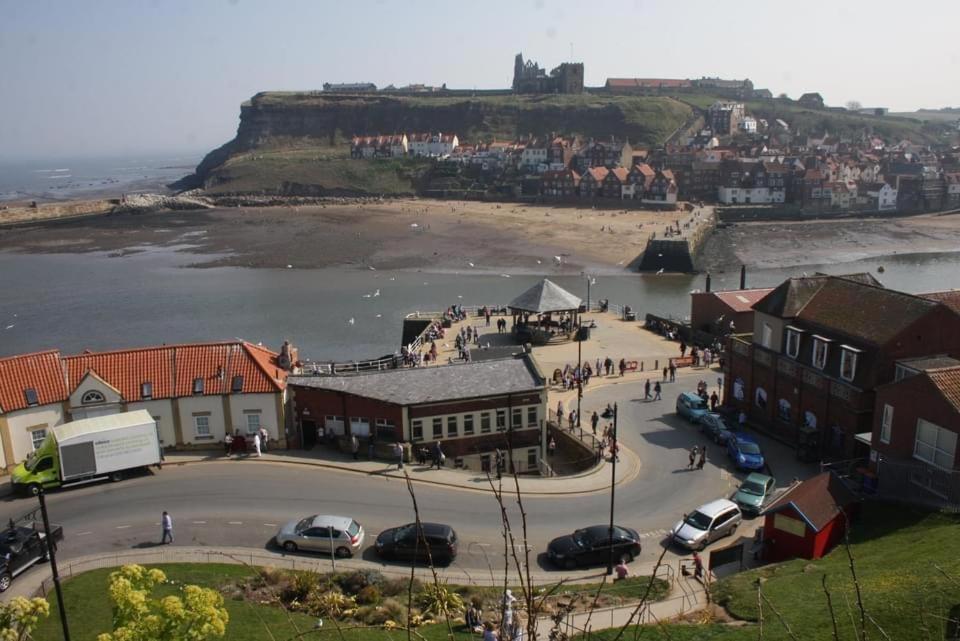 Bed and Breakfast Little Pie In The Sky Whitby Zewnętrze zdjęcie